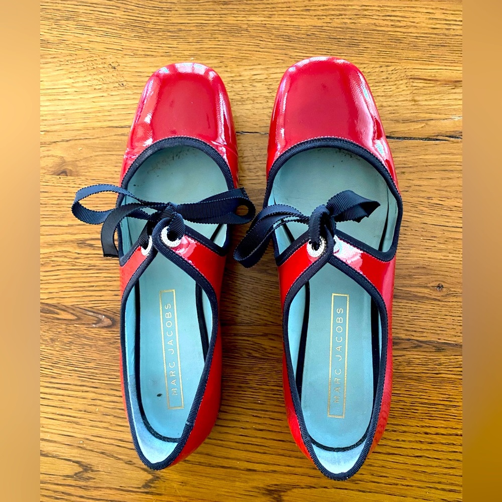Marc Jacob red patent shoes with black ribbons & Swarovski crystals